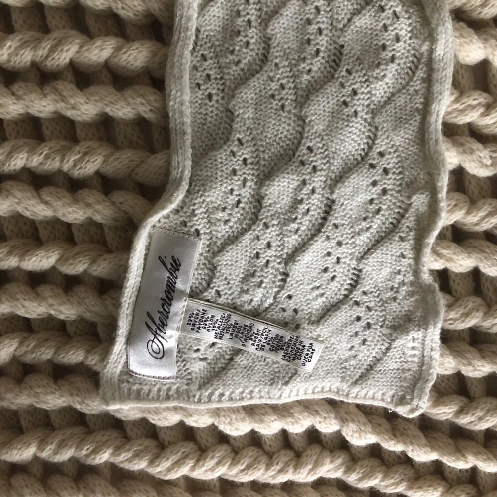 Abercrombie & Fitch Y2K vintage off white sparkle scarf